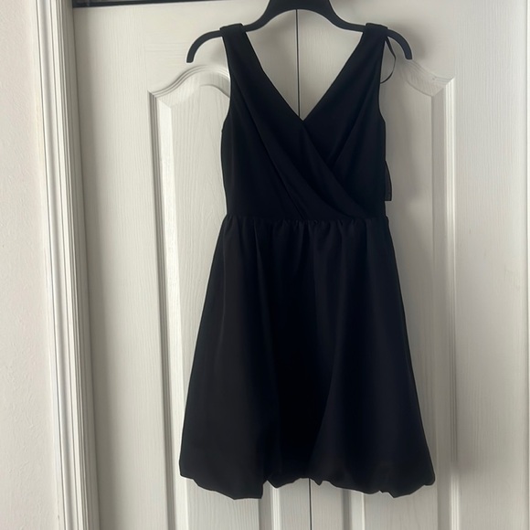 Jessica Howard Dresses & Skirts - PETITE Jessica Howard black dress, new.
